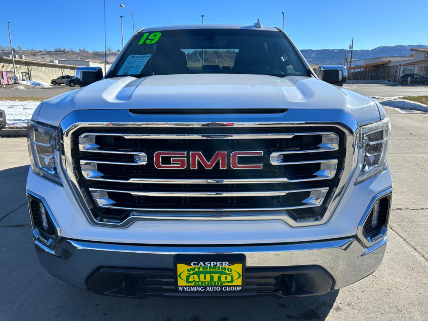 2019 White /Black GMC Sierra 1500 (1GTU9DED8KZ) , located at 3030 CY Ave, Casper, WY, 82604, (307) 265-3830, 42.827816, -106.357483 - Photo#2